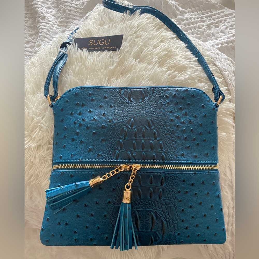 Crossbody handbag